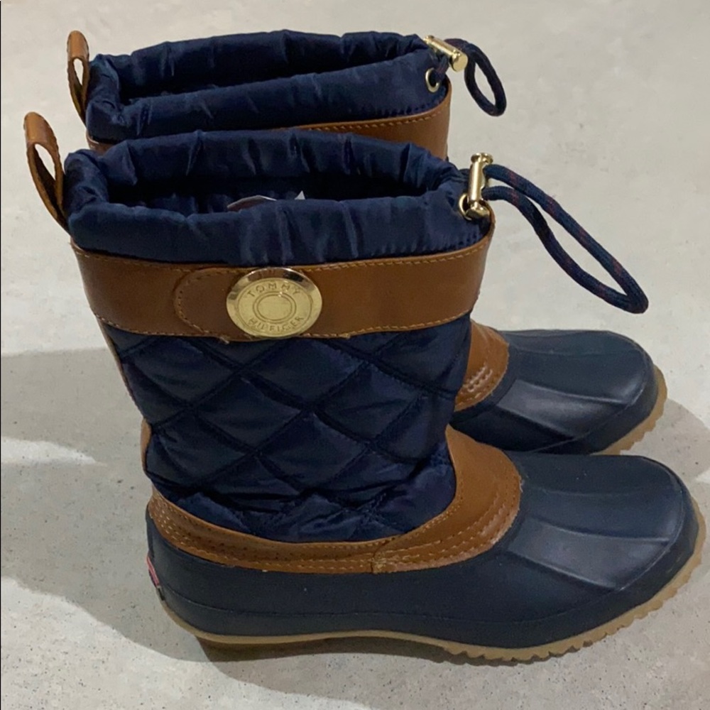 Tommy Hilfiger Winter Rainy Quilted Boots